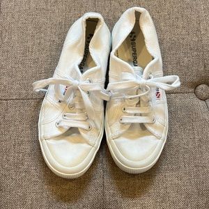 White Superga ladies sneakers